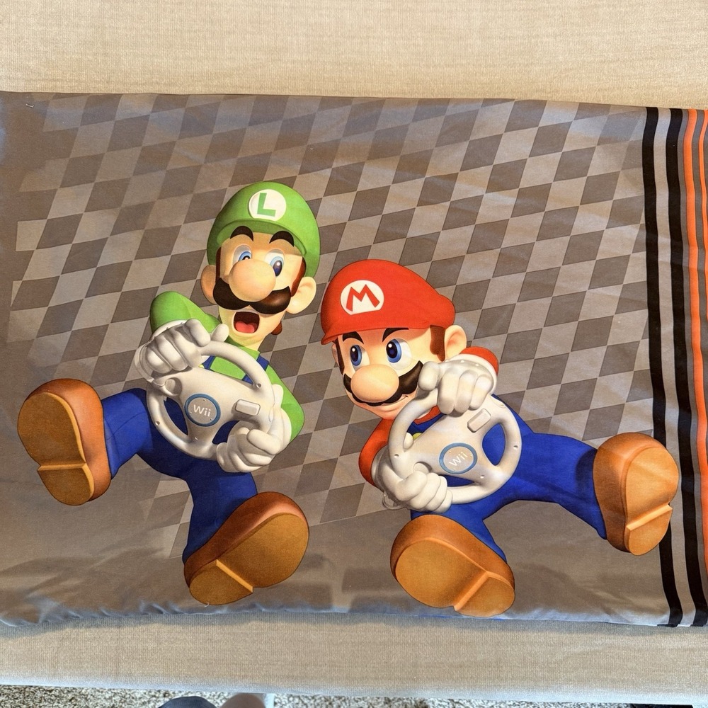 Nintendo Mario Kart Pillowcase Lot of 4 Mario Luigi Yoshi Bowser Donkey Kong - Picture 5 of 5